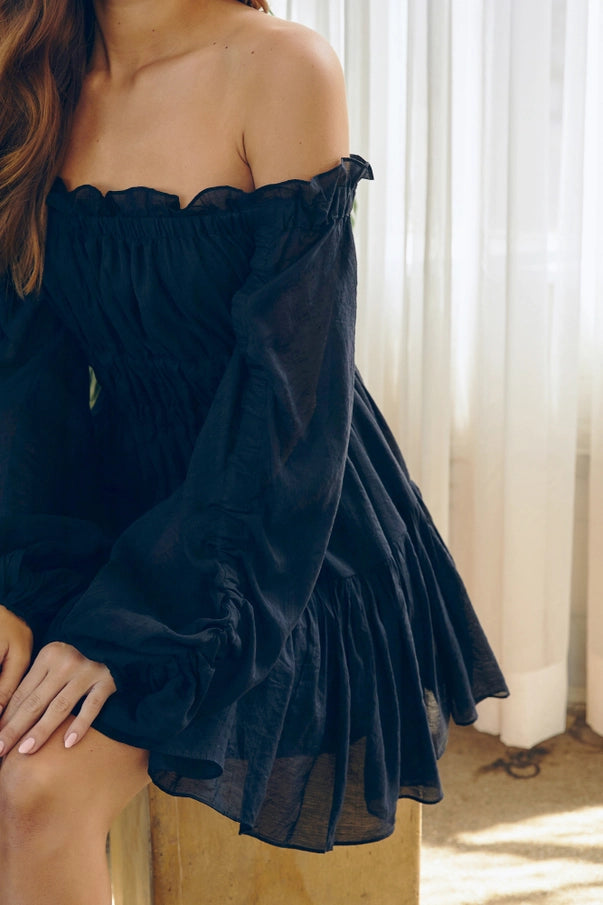 Sweet Romance Mini Dress in Black L Sweet Romance Mini Dress in Black L